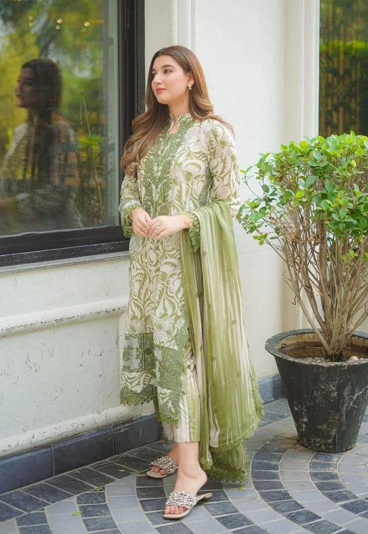 3 PIECE-EMBROIDERY LAWN SUIT