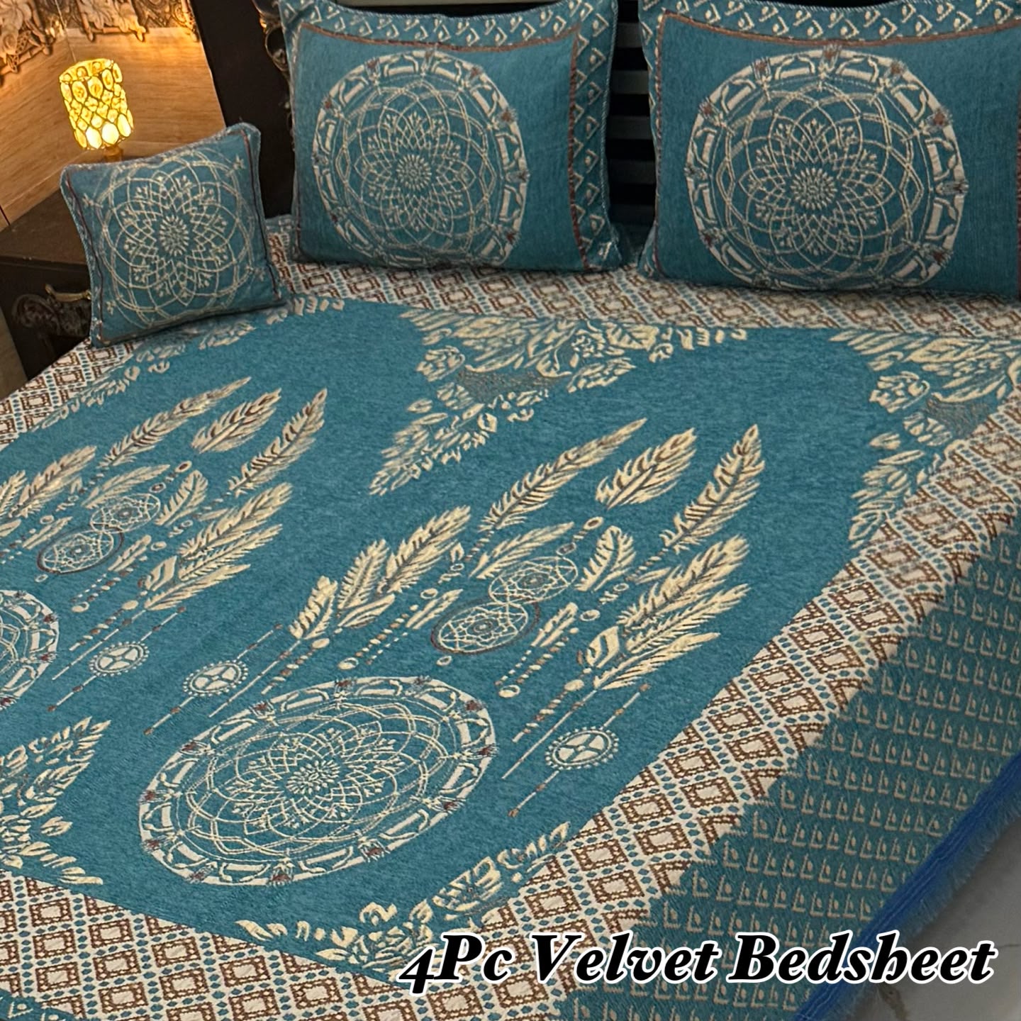 4Pc Velvet Jaquard Bedsheet