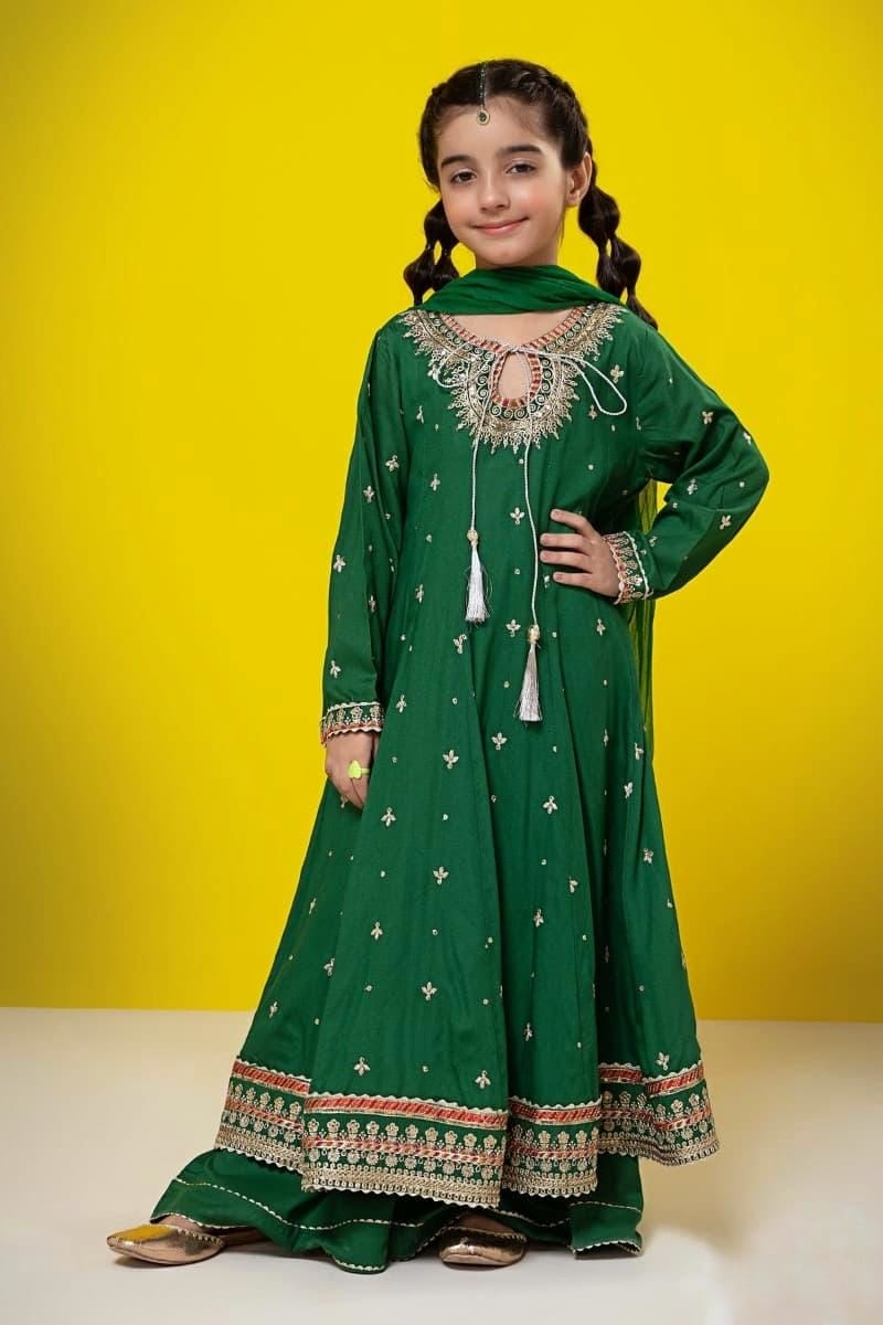 KIDSSUMMER EMBROIDERED COLLECTION 2026