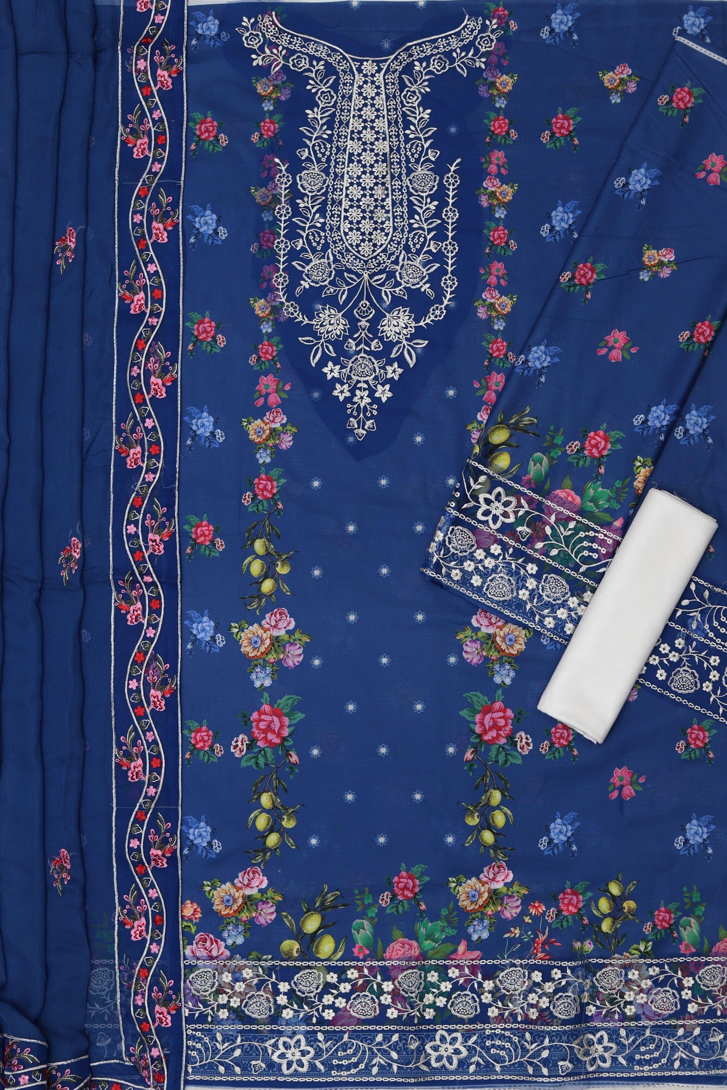 SUMMER COLLECTION LAWN Fabric 3PC