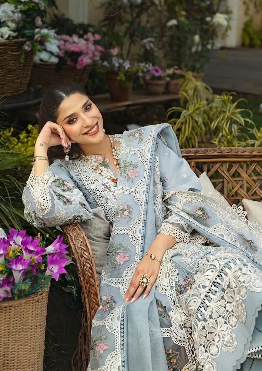 Luxury Chicken Kari Lawn Suit – Unstitched 3 Piece with Khaddi Net Dupatta
